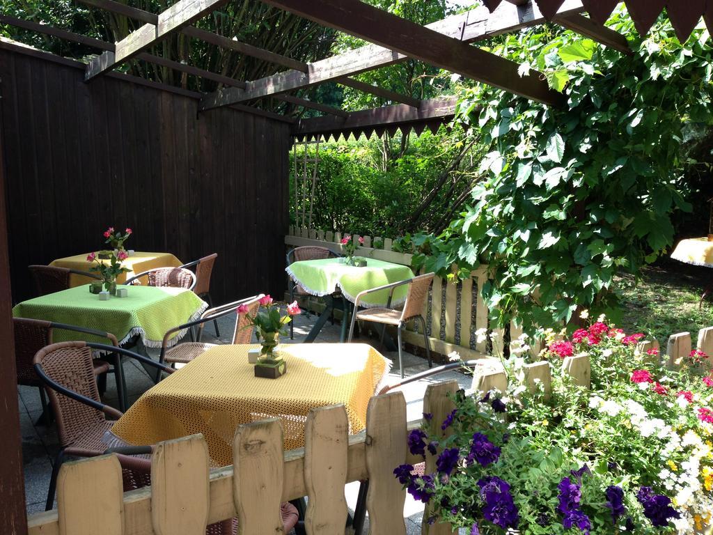 Pension Immergruen Kurort Jonsdorf Bagian luar foto