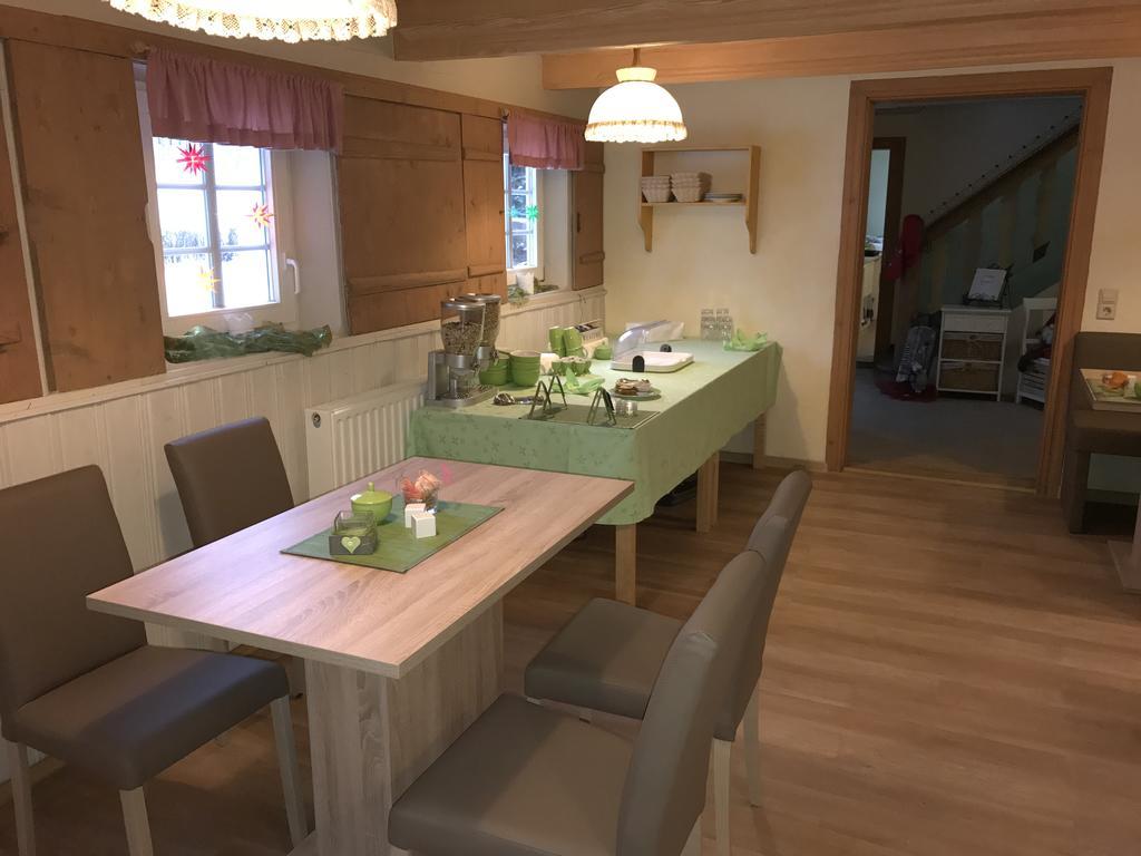 Pension Immergruen Kurort Jonsdorf Bagian luar foto