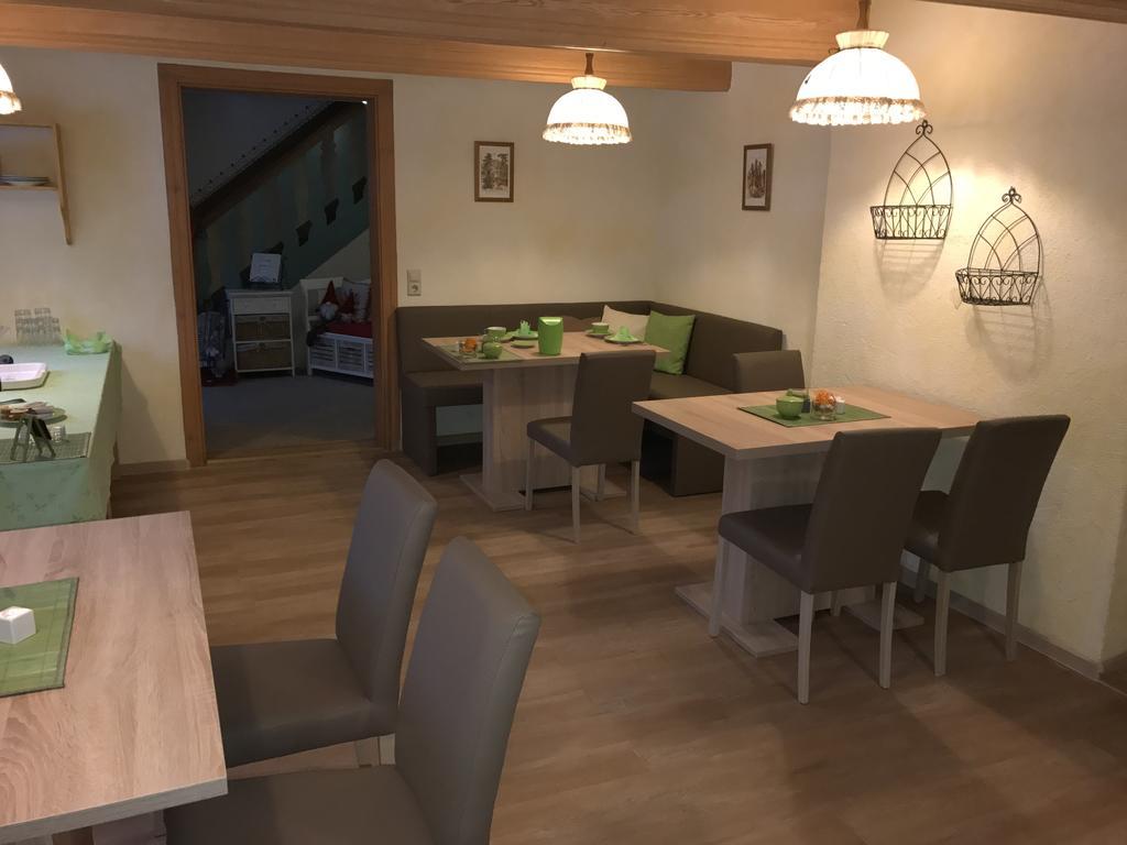 Pension Immergruen Kurort Jonsdorf Bagian luar foto