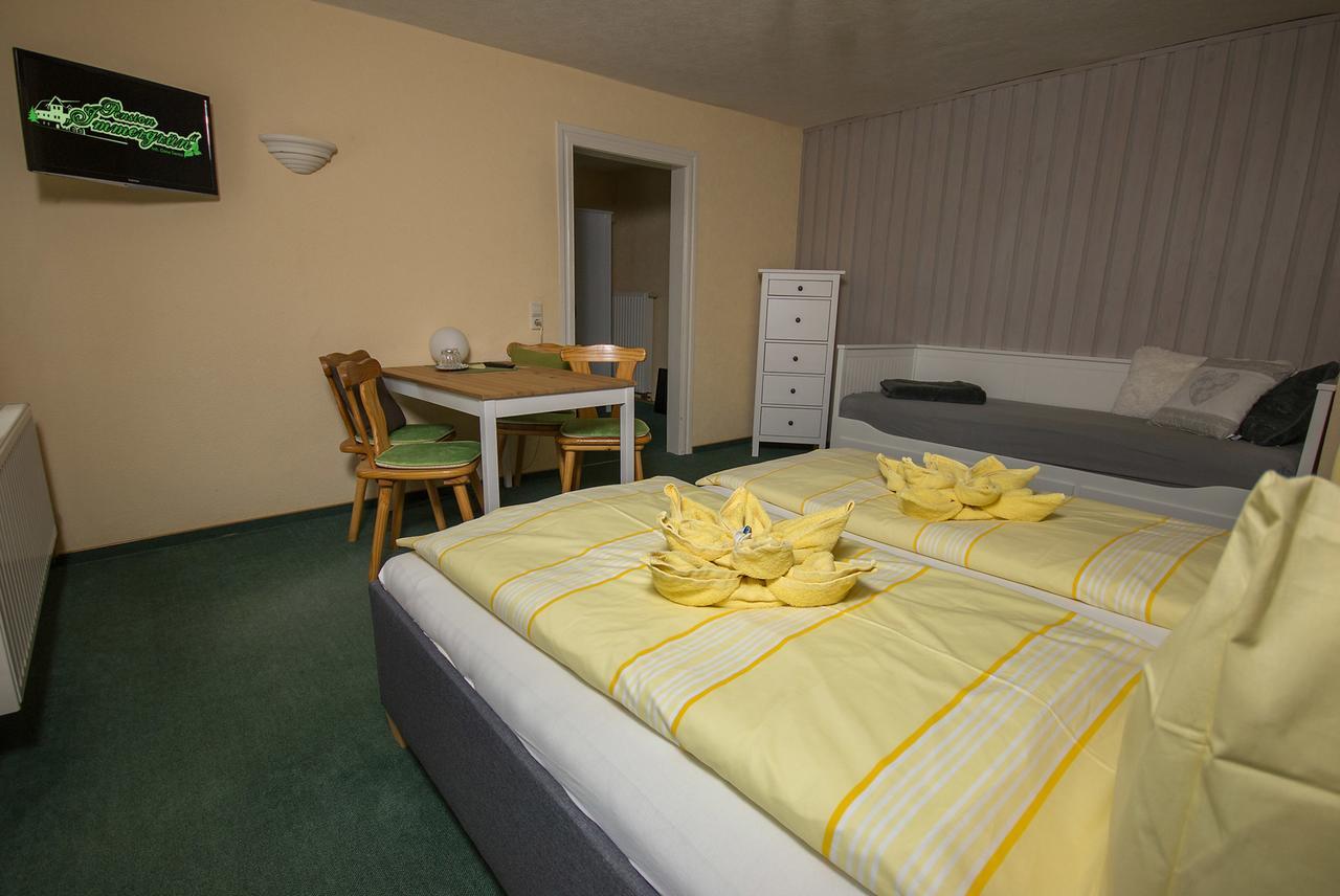 Pension Immergruen Kurort Jonsdorf Bagian luar foto